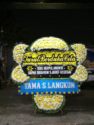 Papan Bunga Duka di Waegi